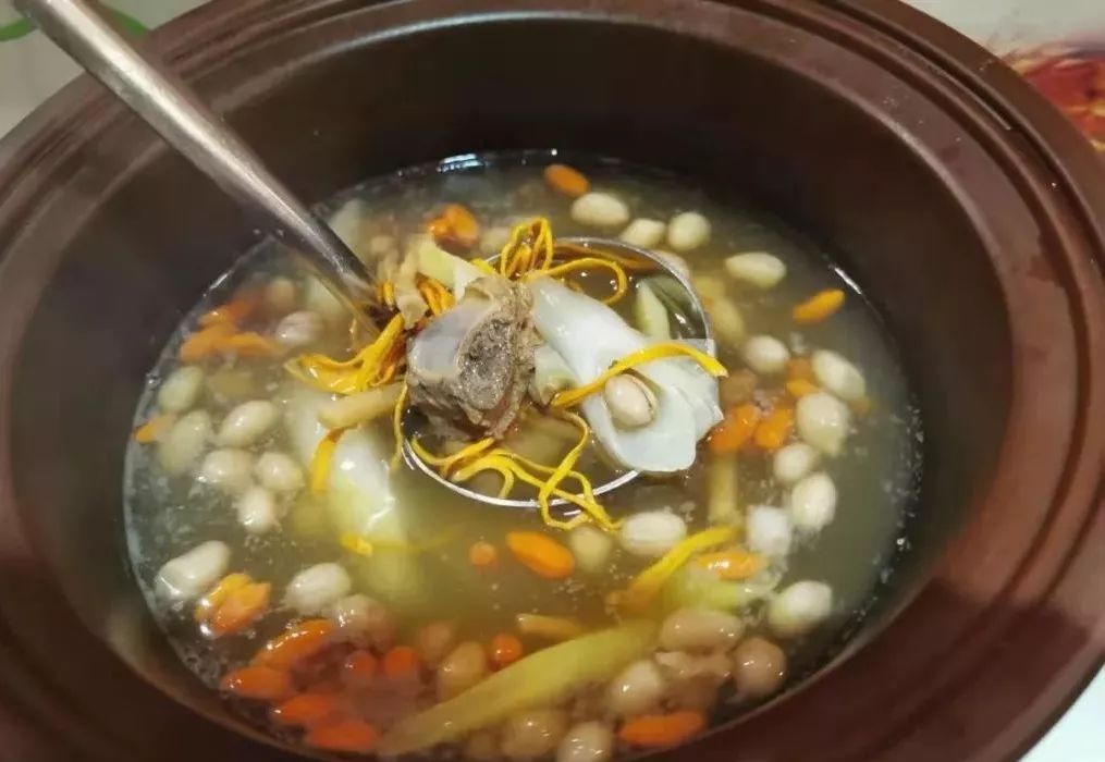 陆港假日酒店"羊肉","煲汤"出炉