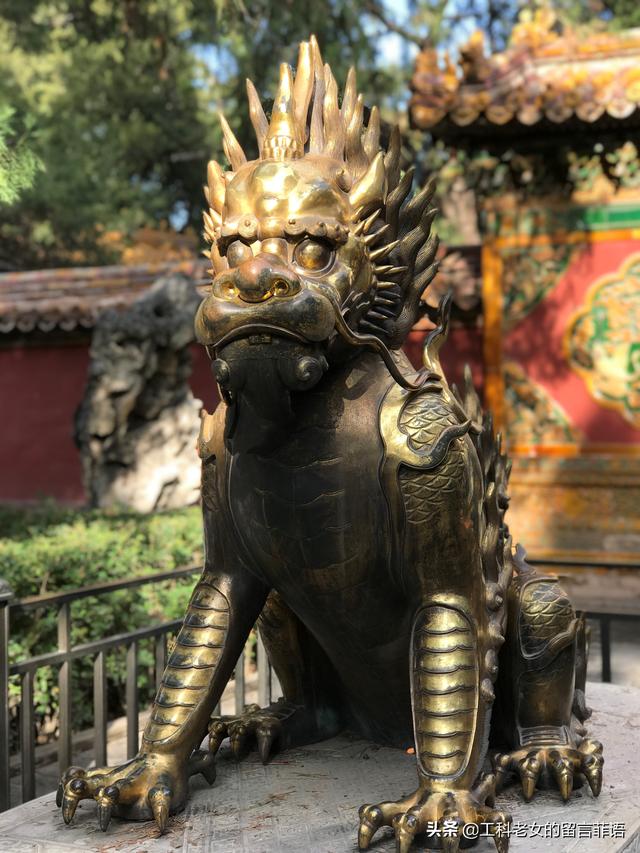 故宫半解之御花园中的獬豸