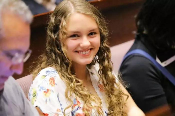 媒体关注名家看大赛著名钢琴家韦丹文这项大赛开了先河作用无法估量