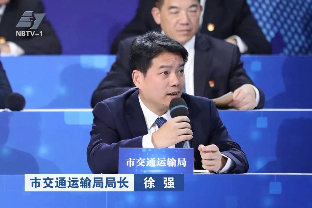 市交通运输局局长徐强:邱隘东站规划有一个公交站,但位于正在开发的