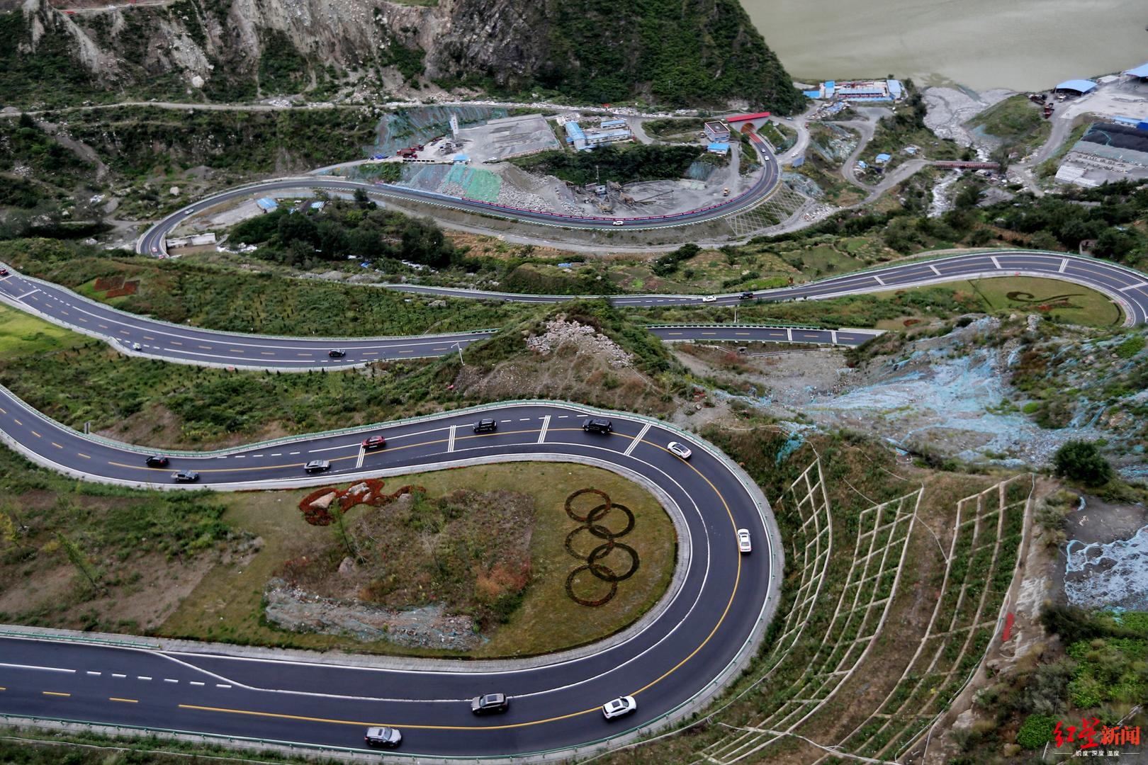 雅康高速11月20日起全线收费 小车跑全程95元(附收费表)