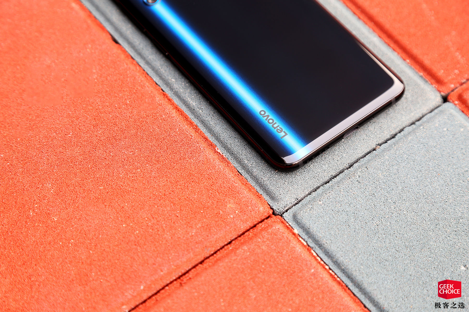 联想z6pro5g版体验3299元起售一款没有明显短板的5g手机