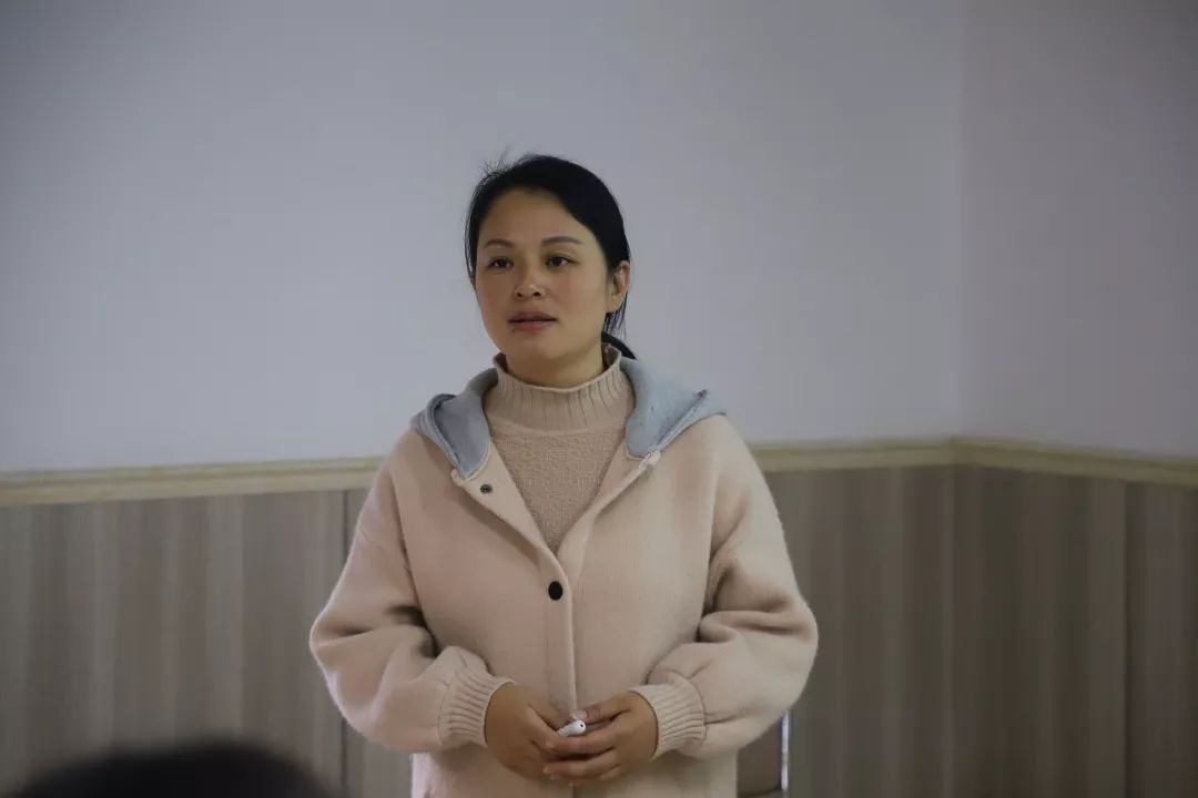 黄宅中学三大美女图片