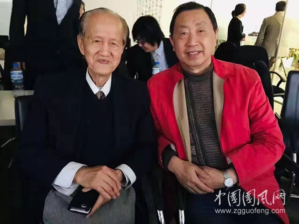 黄庆辉老师九八高龄仍活跃在澳华文化界有寄王香谷澳大利亚