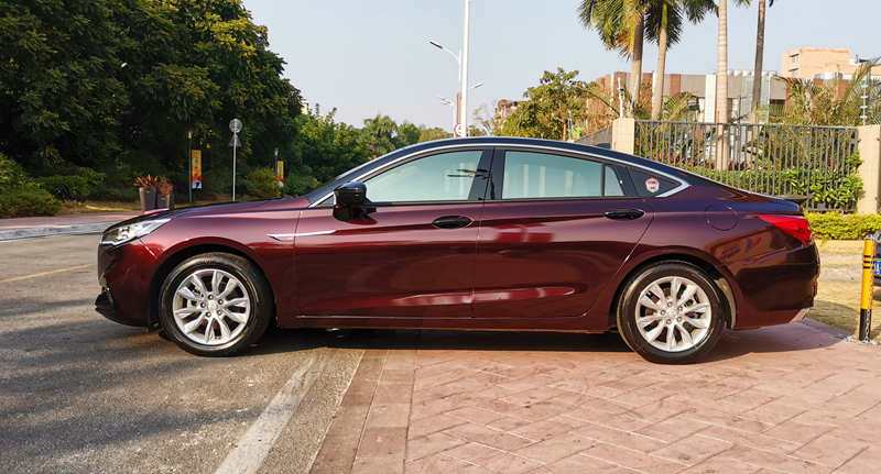 红旗h5型动版天使白到黑玫瑰的蜕变帅到没朋友