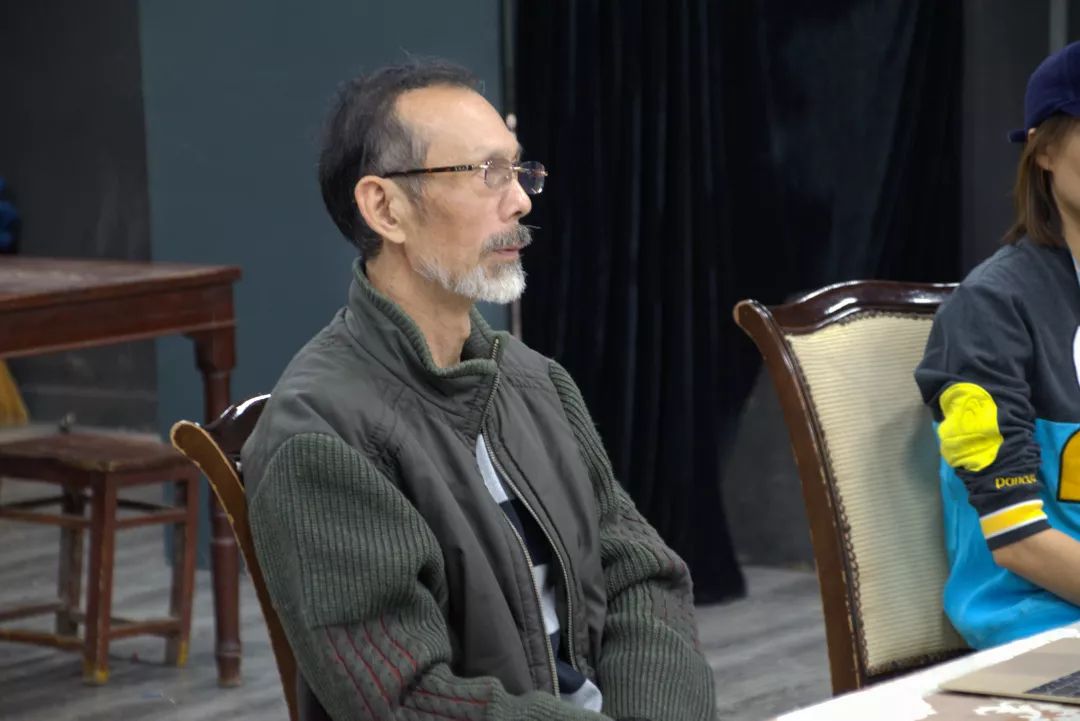 戏影名家 | 排练场的准备_肖明