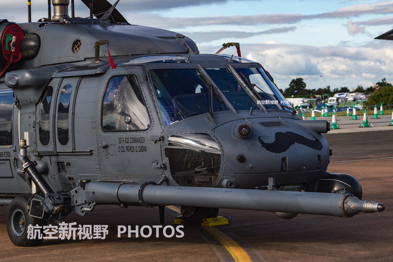 原創直20的表兄弟美國空軍uh60鋪路鷹10噸級通用直升機的巔峰