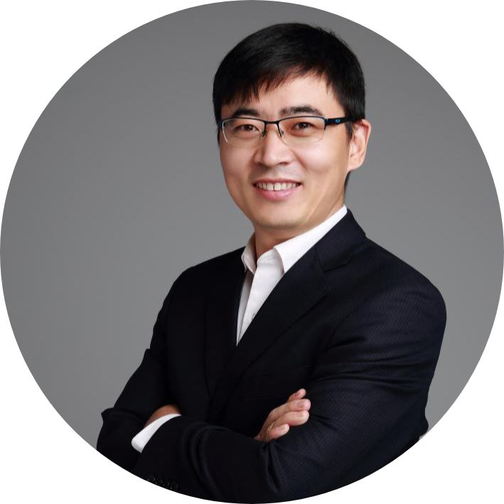 杨书伟阿普伽国际医疗联合创始人毕业于沈阳药科大学药物制剂(学士),"