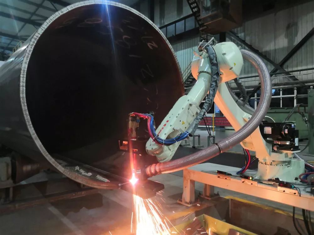 熄弧板自动切割设备所需的关键功能及设计结构通过30余次严谨科学的