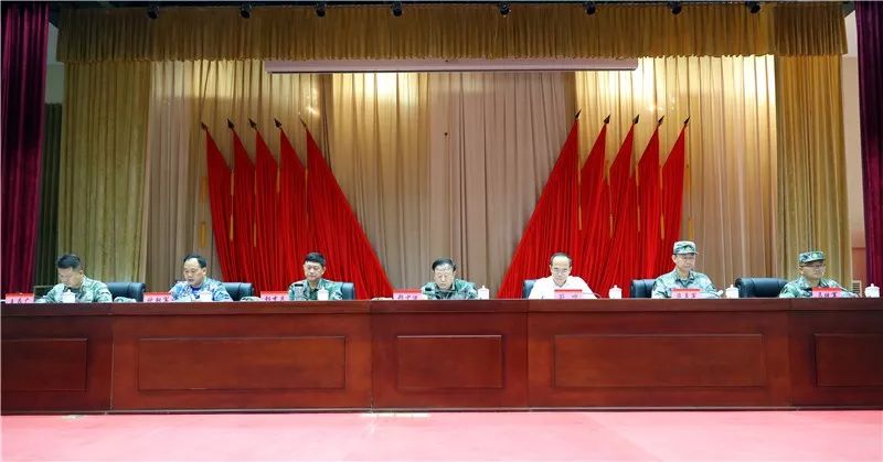 省军区保障局局长彭吉昌,省军区战备建设局副局长蒋勇军,省军区战备