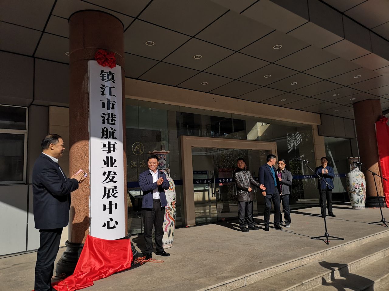 交通工程建设局局长蒋振雄,省交通运输综合行政执法监督局局长王慧廷