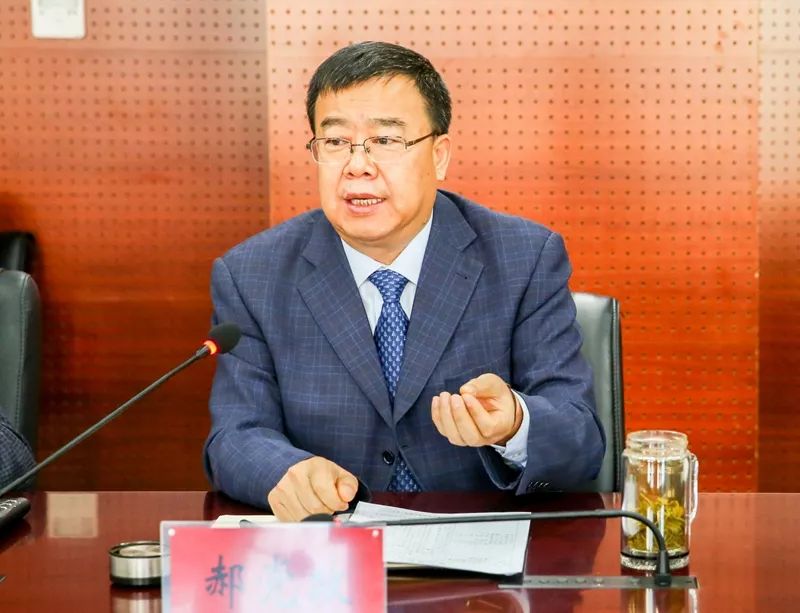 我校与内蒙古和林格尔新区举行战略合作签约仪式