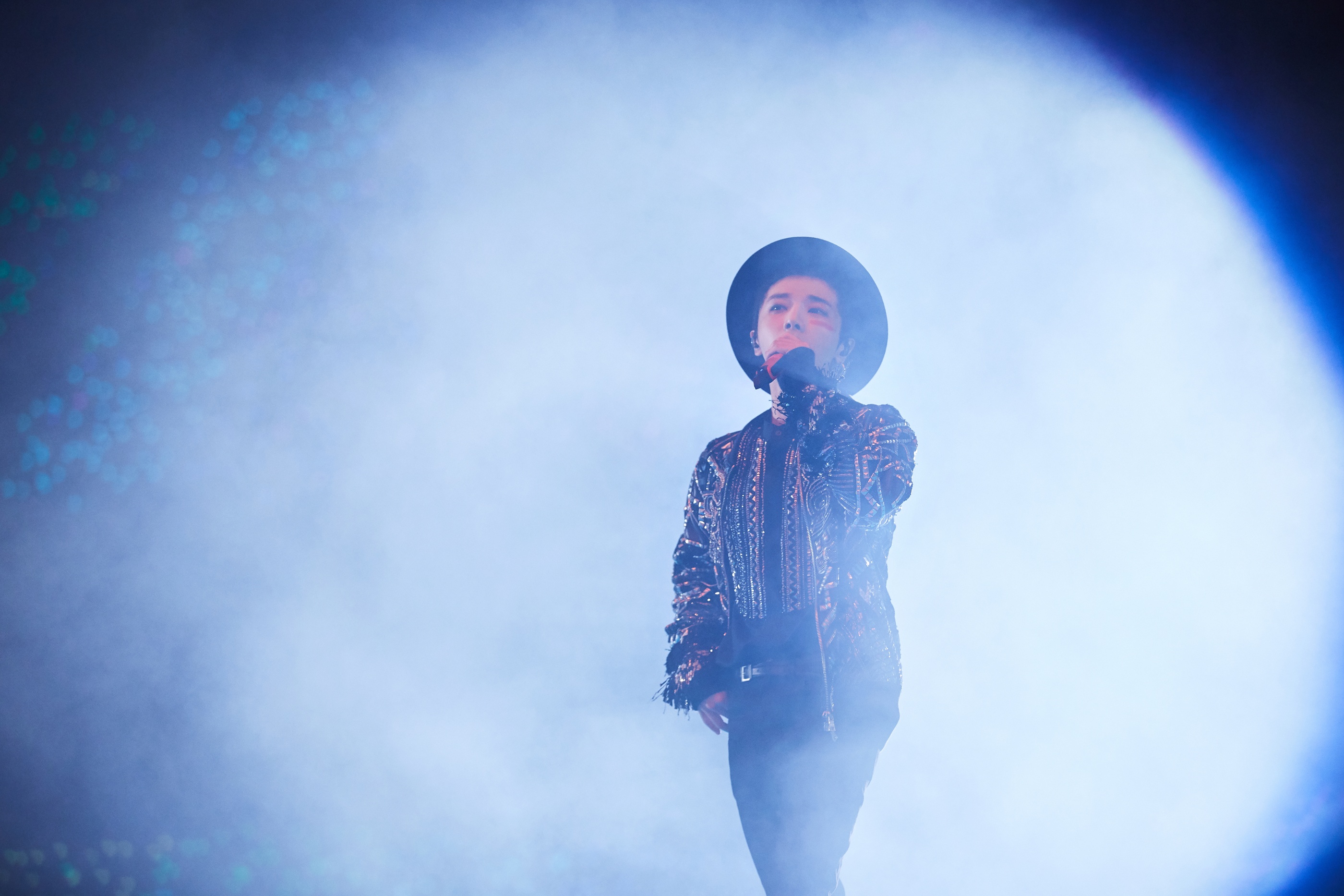 "2019华晨宇火星演唱会"海口高燃开唱 超强人气引爆四面台