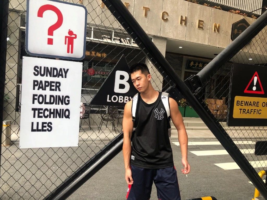 192cm的篮球体育生转做时尚博主这个男孩有点帅