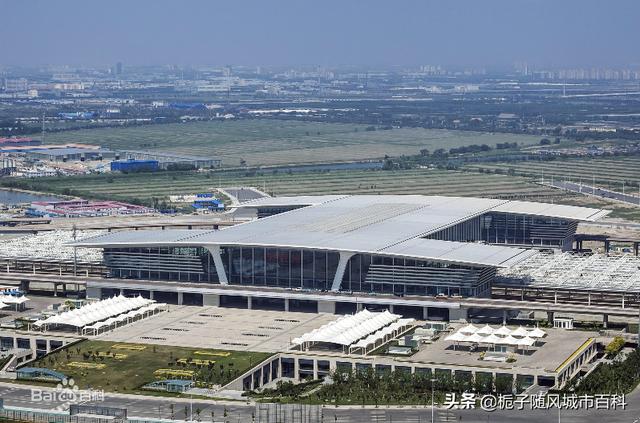 原创天津滨海新区最大的地面火车站滨海西站