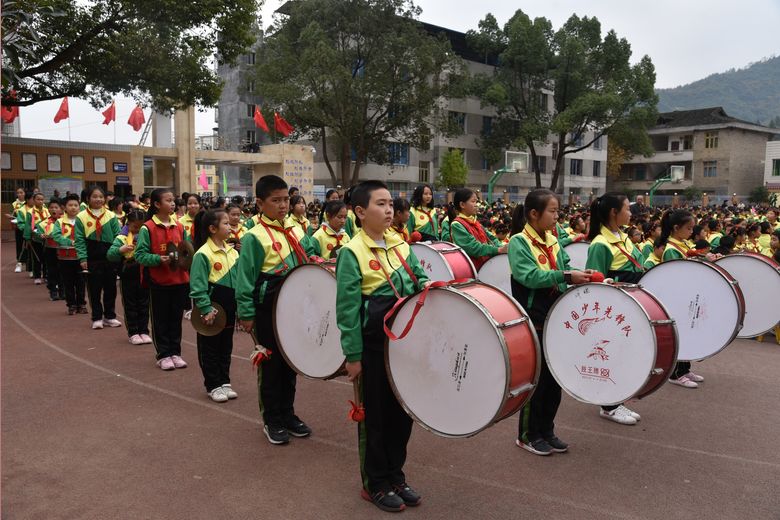 古蔺这所小学百年校庆倒计时,庆典汇报演出彩排抢先看_白沙
