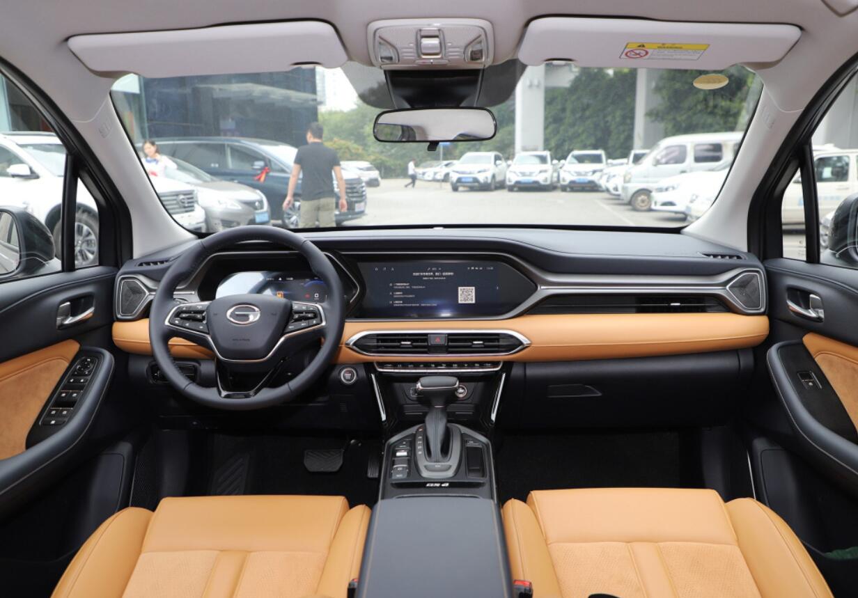 销量下滑725新款传祺gs4自动挡1138万起网友