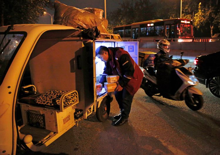 快递员的双11送货翻倍最多一天500件