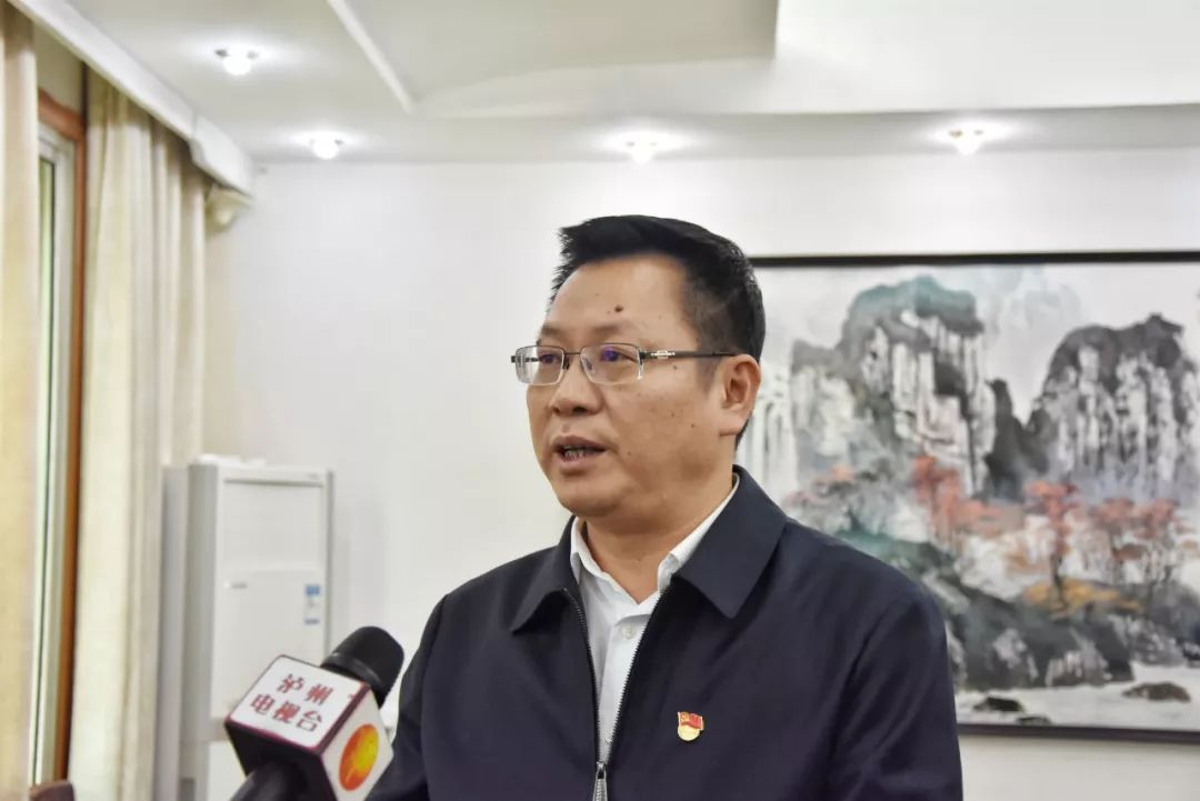 以更大力度更实举措 推动全县营商环境优化专访古蔺县委书记李万忠