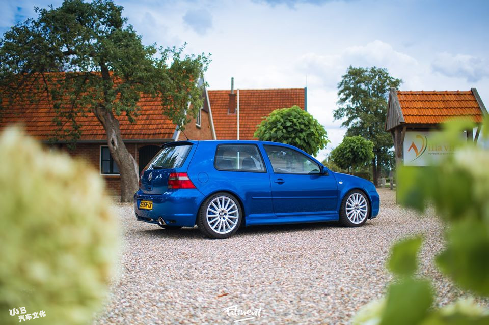 经典德系钢炮只服高尔夫4r32