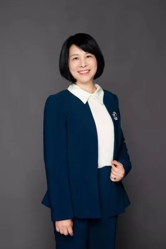 21:00张文波 西南政法大学93级校友廖明霞 西南政法大学85级校友吴波