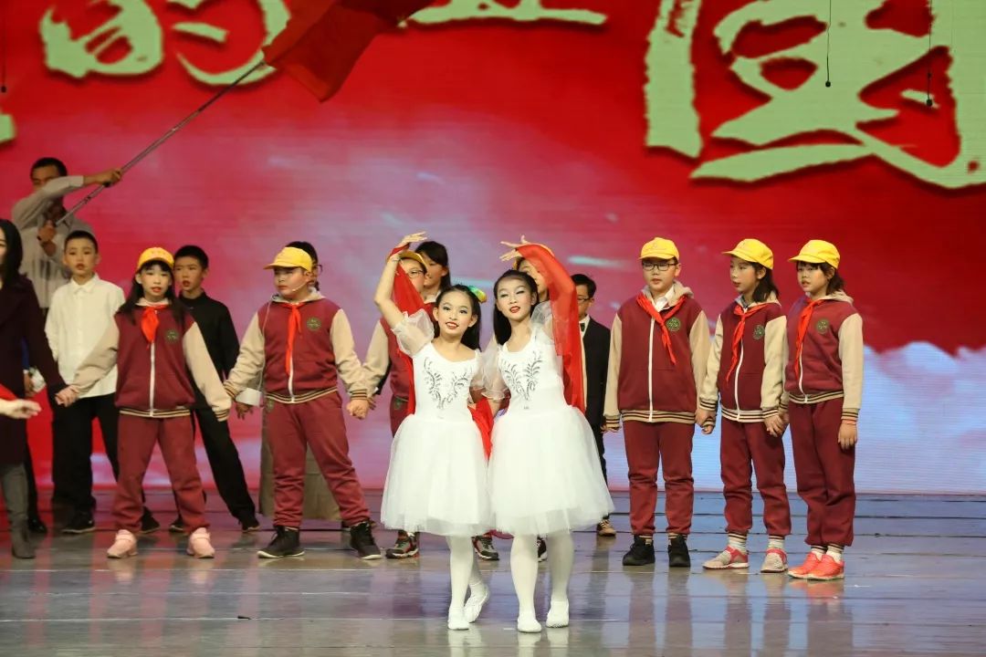 【花二61戏剧节】"传承红色基因 筑梦多彩未来"戏剧节——花园村第