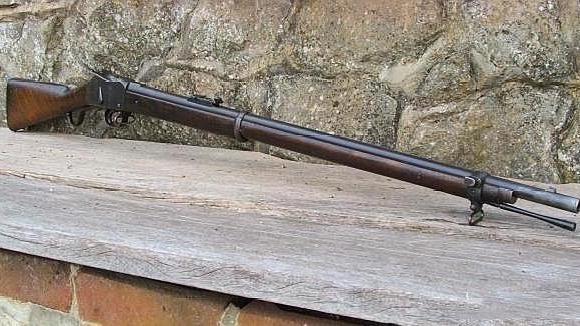 现代步枪鼻祖马蒂尼亨利能够发射霰弹的后装单发步枪