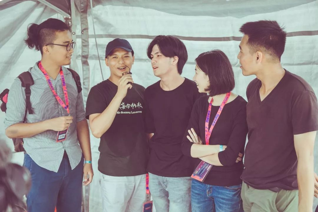 专访|老王乐队:25岁那天睁开眼,就知道自己不再年轻了