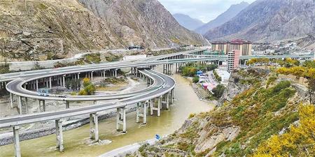 渭武高速公路宕昌至武都段通车准备工作进入冲刺阶段