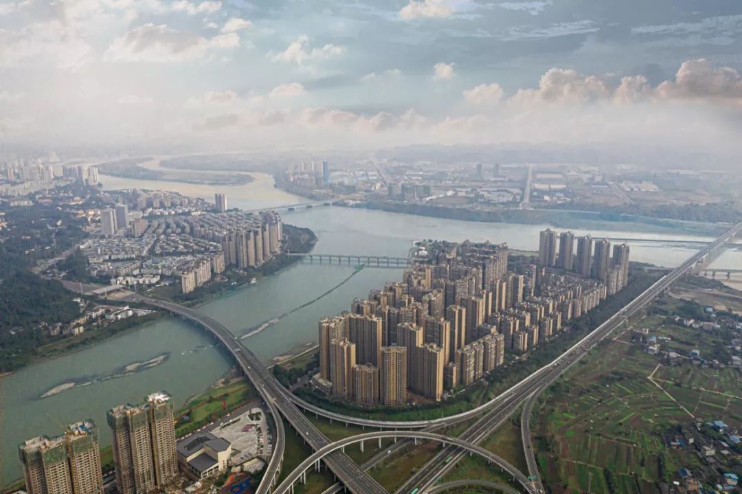 官宣繁花里震撼面世立事达全新公园城市作品排号开启