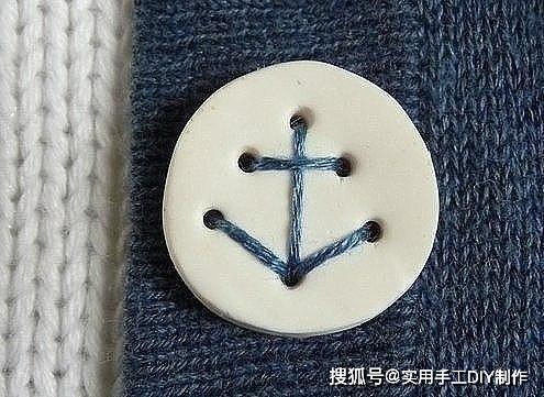 「综合手工」近50种纽扣的缝制方法,学会它,缝纽扣再也不单调了