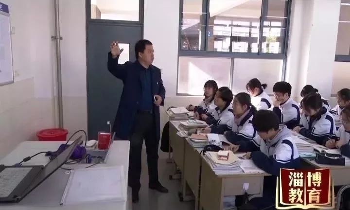 最美教师袁俊宝做学生追梦路上的助力者