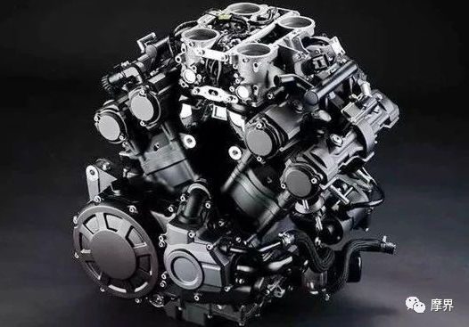 国内引入雅马哈vmaxr1和r1m