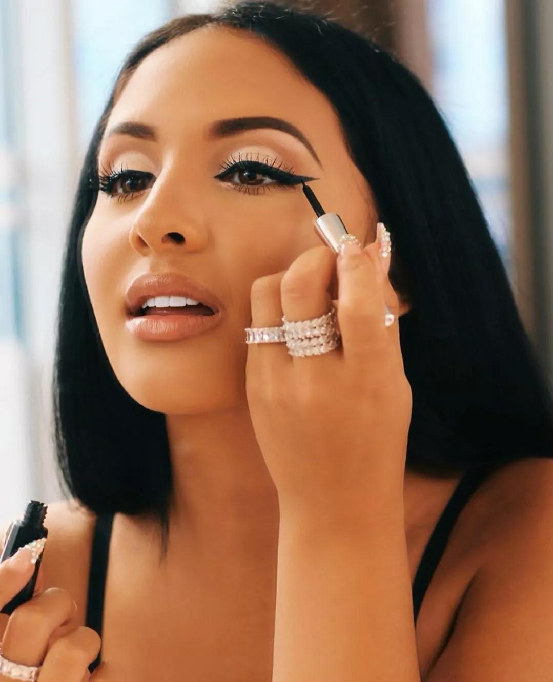 克劳德够用!现任美艳动人堪比卡戴珊,前女友曾出轨考文顿!