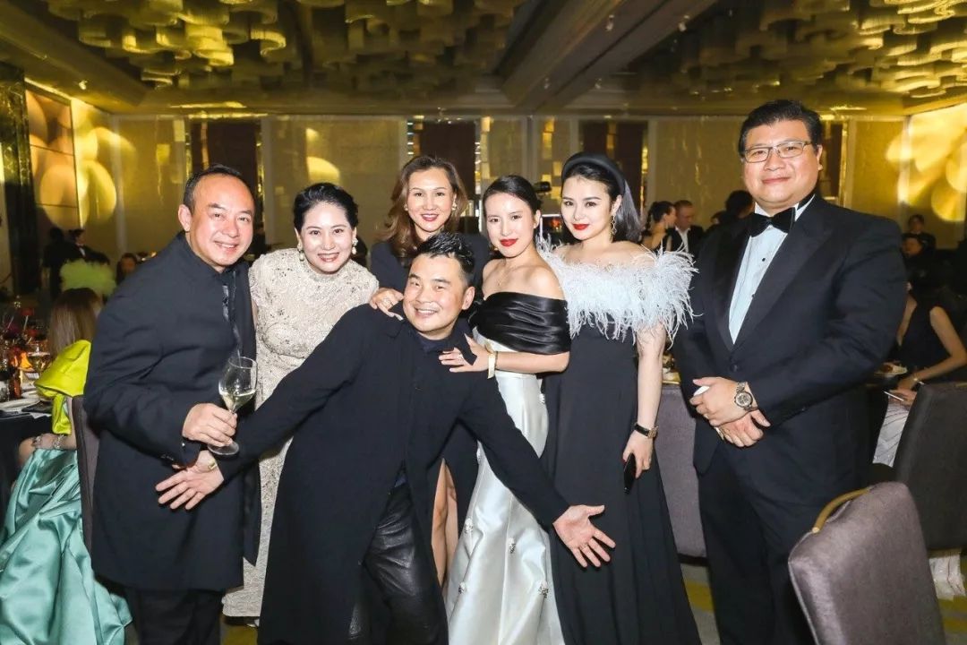 陈基强,李小红,张艳,孟俊,杨芳,温俊宇,邓广坚历年新锐先锋欢聚一堂