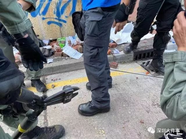 紧急通知港警切勿前往香港理工大学一带已有警员受伤