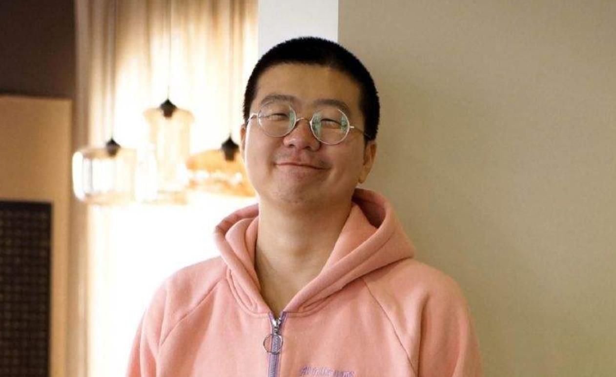 原创30岁李诞近照隐藏了2年的网红老婆原来是我们熟悉的她