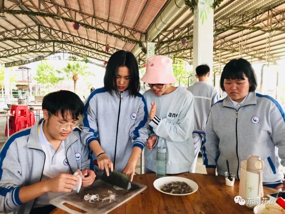 长泰一中研学之旅逐梦天地绽放青春