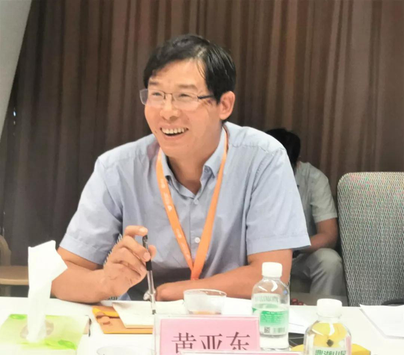 医药研究院副院长黄亚东教授发言广东省科协组织联络部部长朱海龙提到