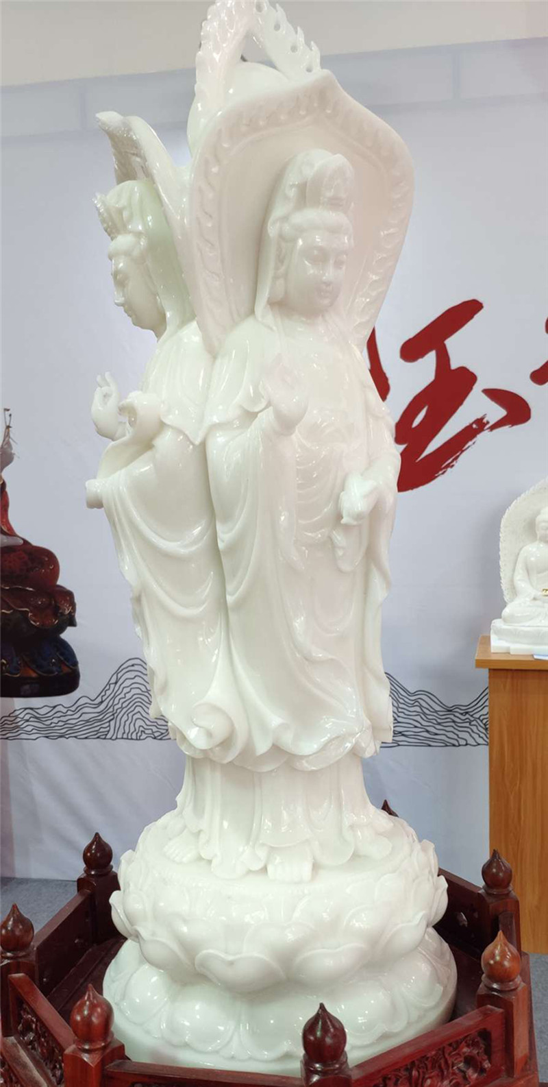 汉白玉石材观音雕像图片雕刻