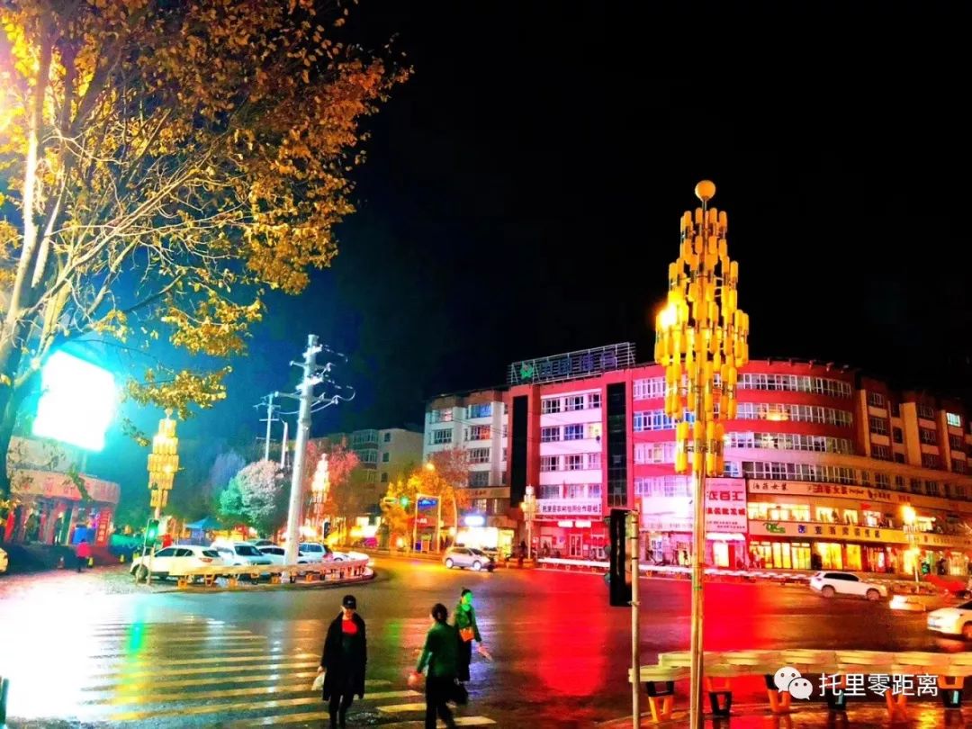 【图片征集】我的家乡叫托里,小城不大,风景正好!_县城