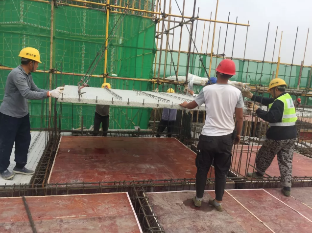 "叠合板"该怎么铺?_施工