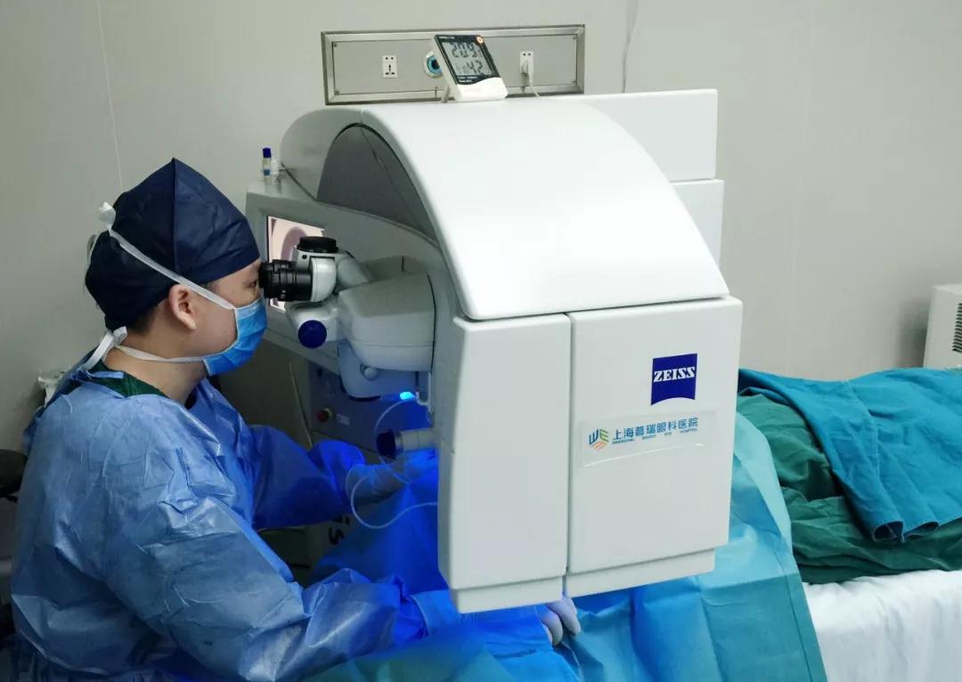 近视散光近视手术可以完全矫正吗