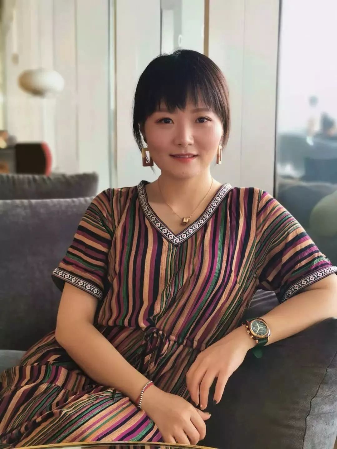 动动手指快来为我校徐慧老师投票打call吧