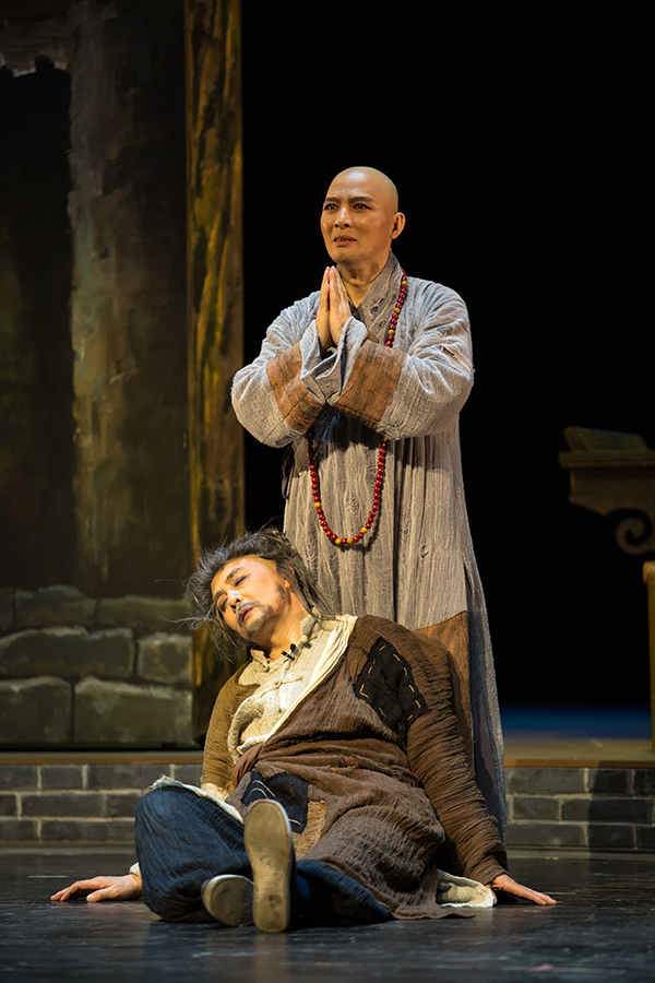 淮剧武训先生载誉中国戏剧节戏曲再乡土化引关注