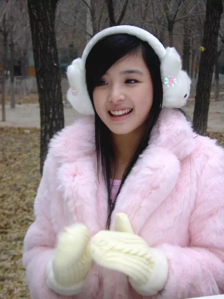 怼网友,被雪藏5年?芒果台都捧不动她