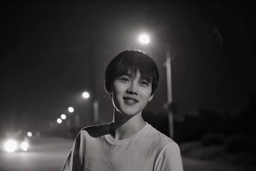 温暖少年高杨全新单曲大海港惊喜上线