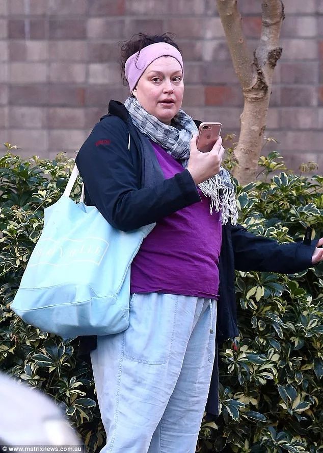 她曾是超级名模,与亿万富翁分手后爆肥240斤,如今狂瘦100斤,逆袭巅峰!