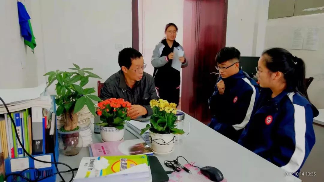 【正能量】城口这个qq群不一般,五年来只做一件事