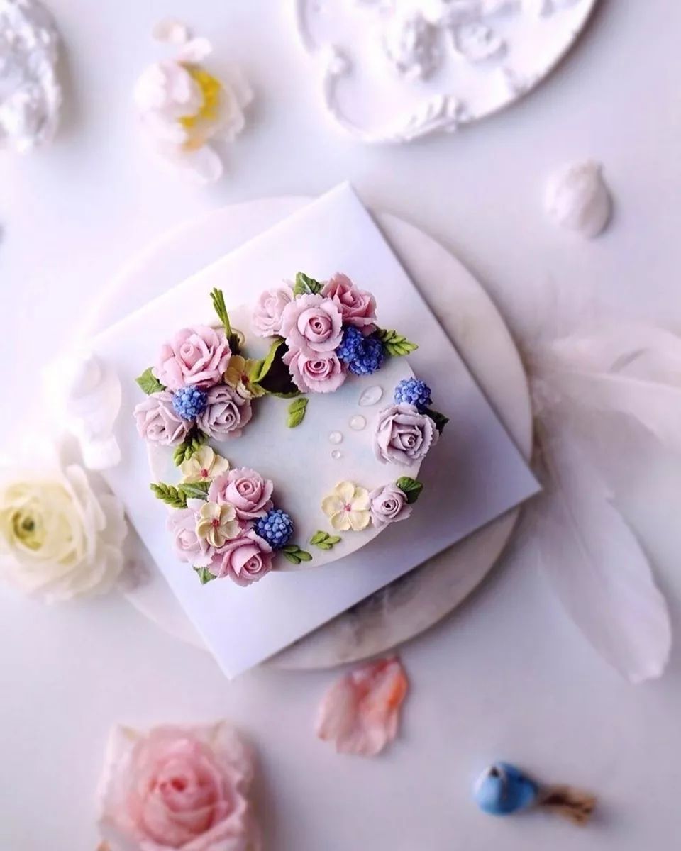 最简单的裱花简约而不简单的韩式裱花蛋糕